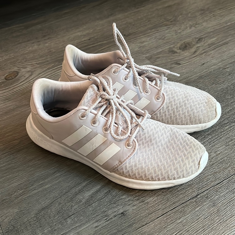 FINAL OFFER Adidas Cloudfoam Sneakers
